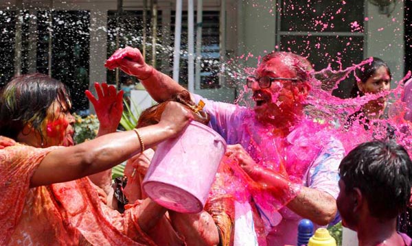 lễ hội Holi Ấn Độ - hình minh họa 21