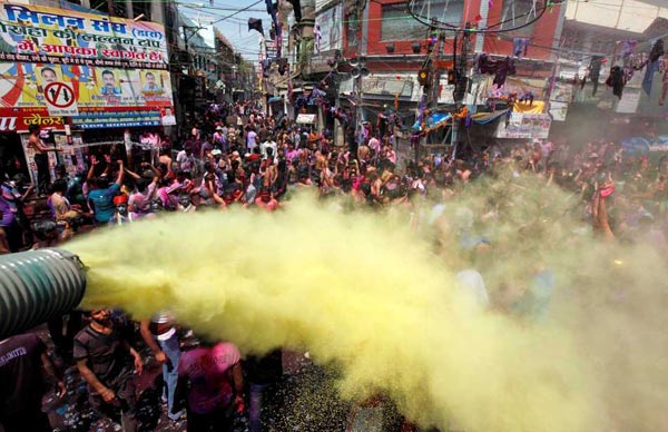 lễ hội Holi Ấn Độ - hình minh họa 16