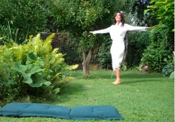 Yoga trẻ hóa - hình minh họa 3