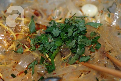 Tự làm bánh tráng trộn ngon mà không khó 18 tự làm bánh tráng trộn - hình minh họa 12