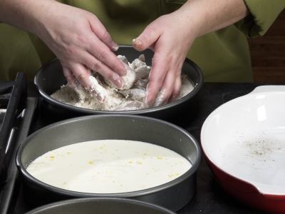 Learn How To Cook - How To Photo Pictorial Steps Frog Legs Toss the legs in the flour and shake off any excess. A Step-by-Step How To Photo Pictorial Learn How To Cook - How To Photo Pictorial Steps Frog Legs