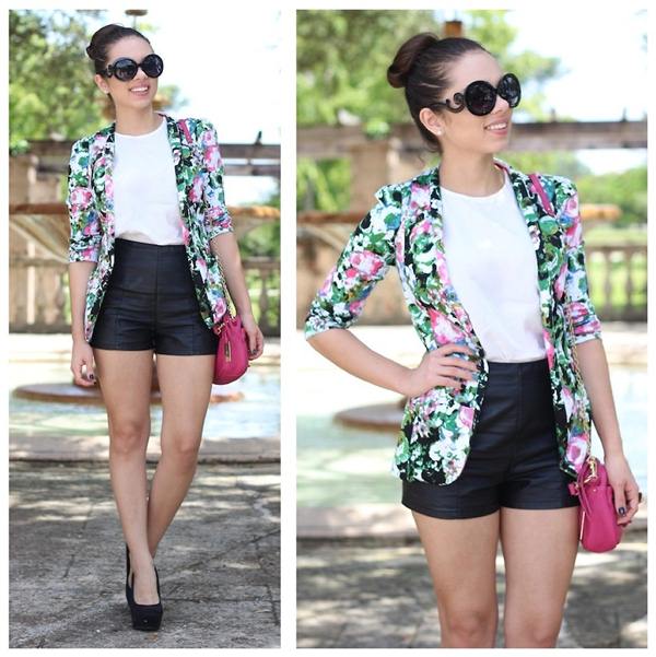 Blazer hoa rực rỡ từ đường phố tới công sở blazer in hoa - hình minh họa 23