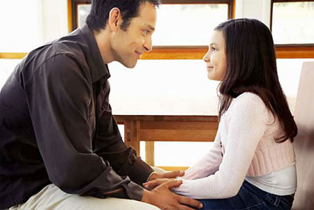 hạn chế quát mắng con