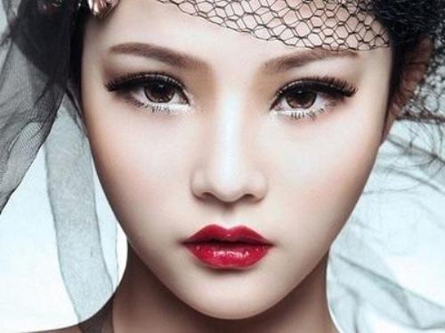 bí quyết trang điểm lớp nền - hình minh họa 5