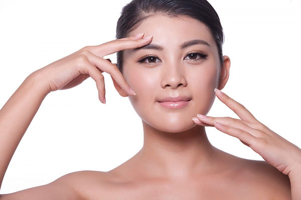 Nhật ký Hana: Dưa chuột xóa quầng thâm