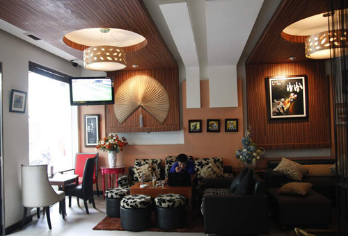 Các quán cafe piano lãng mạn ở Sài thành 6 Giai Điệu Lãng Mạn - hình minh họa 6