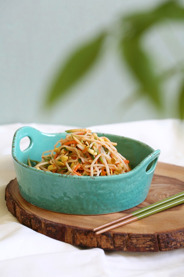 Nộm giá đỗ kiểu Hàn Quốc lạ miệng mà ngon 15 nộm giá đỗ kiểu Hàn Quốc - hình minh họa 5