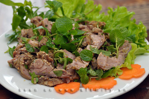 Hương vị khó quên của xôi thịt thỏ áp chảo - hình minh họa 4