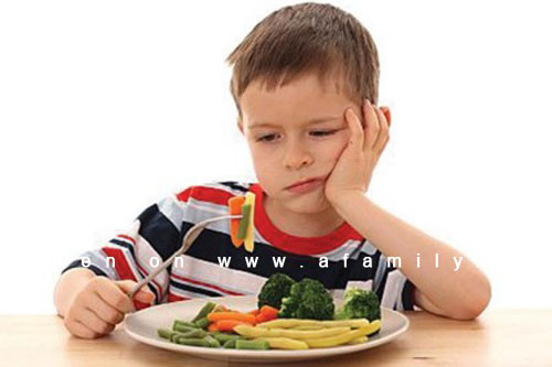 chăm trẻ biếng ăn