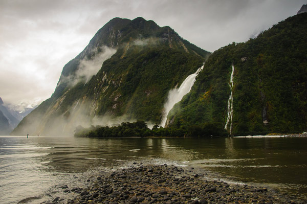 Vẻ đẹp Milford Sound - hình minh họa 10