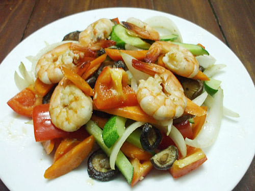 Cà Rốt Trong Thai Kỳ - hình minh họa 2