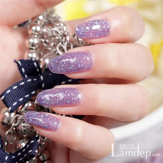 Style nail óng ánh quyến rũ phái đẹp