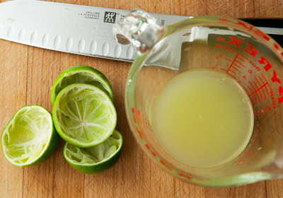 Pha soda dưa hấu tươi vừa đã khát vừa đảm bảo 3 cách làm soda dưa hấu - hình minh họa 3