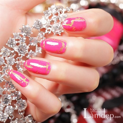 Style nail óng ánh quyến rũ phái đẹp