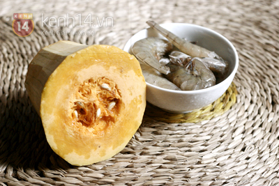 Canh bí đỏ nấu tôm thịt - Bổ và mát 1 canh bí đỏ tôm thịt