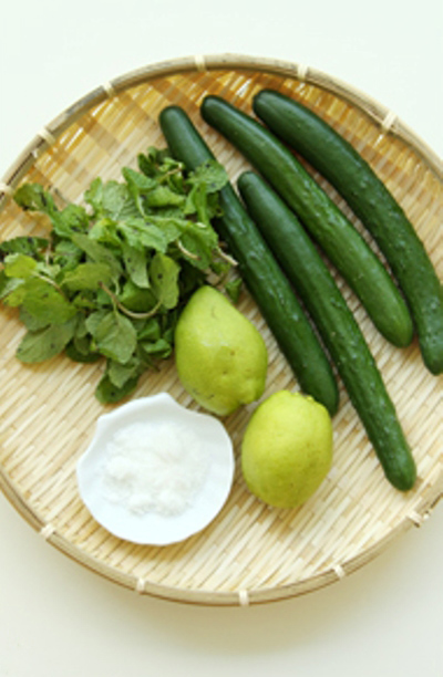nước ép lê dưa chuột
