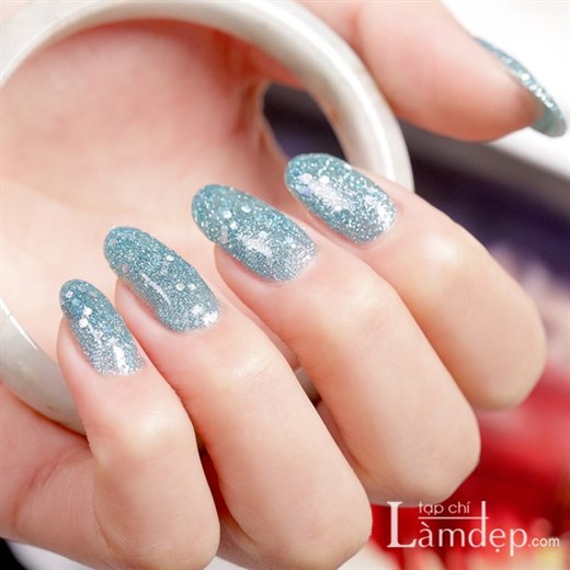 Style nail óng ánh quyến rũ phái đẹp
