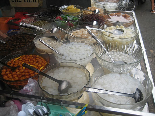 quán chè Hà Nội