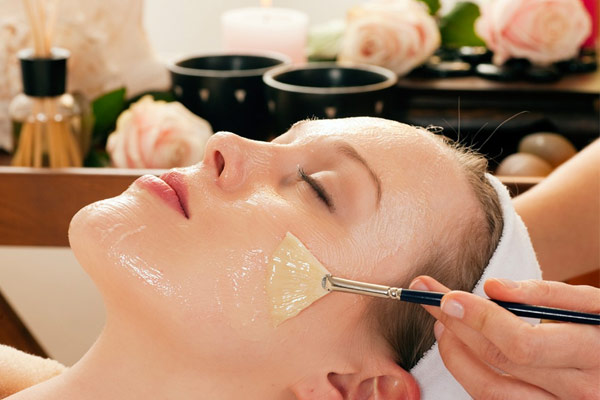 5 tác dụng làm đẹp thần kỳ của mật ong có thể bạn chưa biết